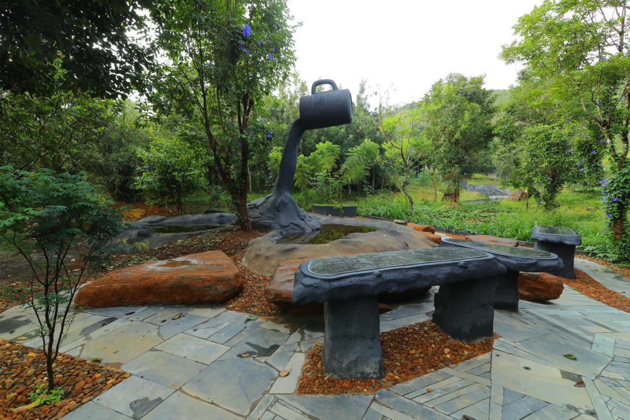 Sattva-The Awakening Garden Hotel Kakkadampoyil Kültér fotó