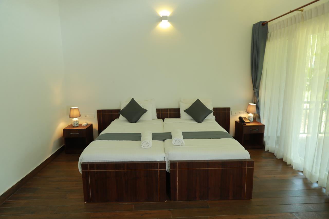 Sattva-The Awakening Garden Hotel Kakkadampoyil Kültér fotó